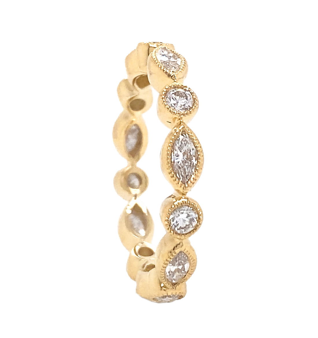 18kt Yellow Gold Diamond Band