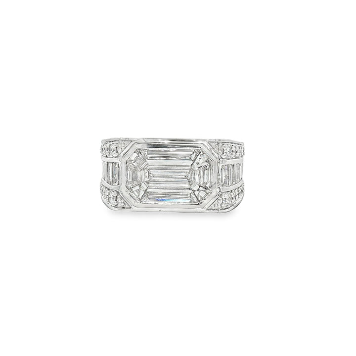 18kt White Gold Diamond Ring