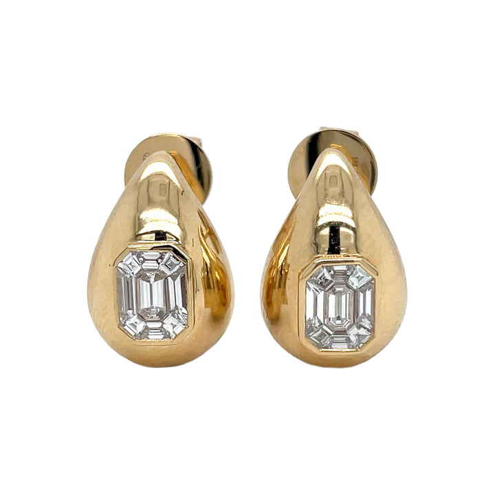 18kt Yellow Gold Diamond Earrings