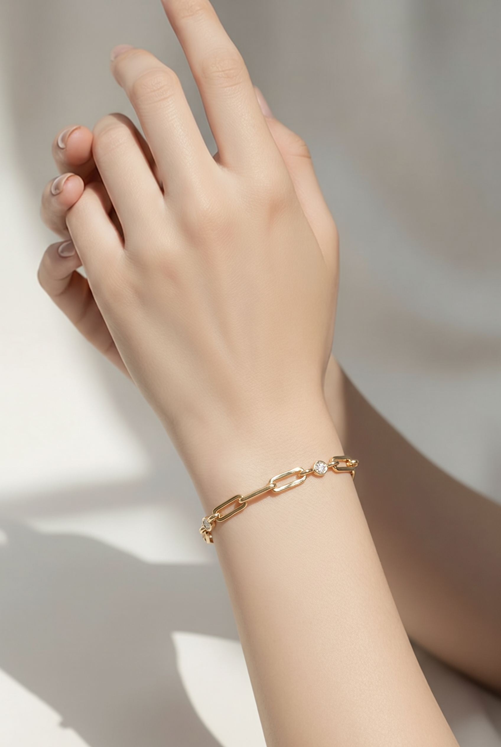 18kt Yellow Gold Diamond Link Bracelet