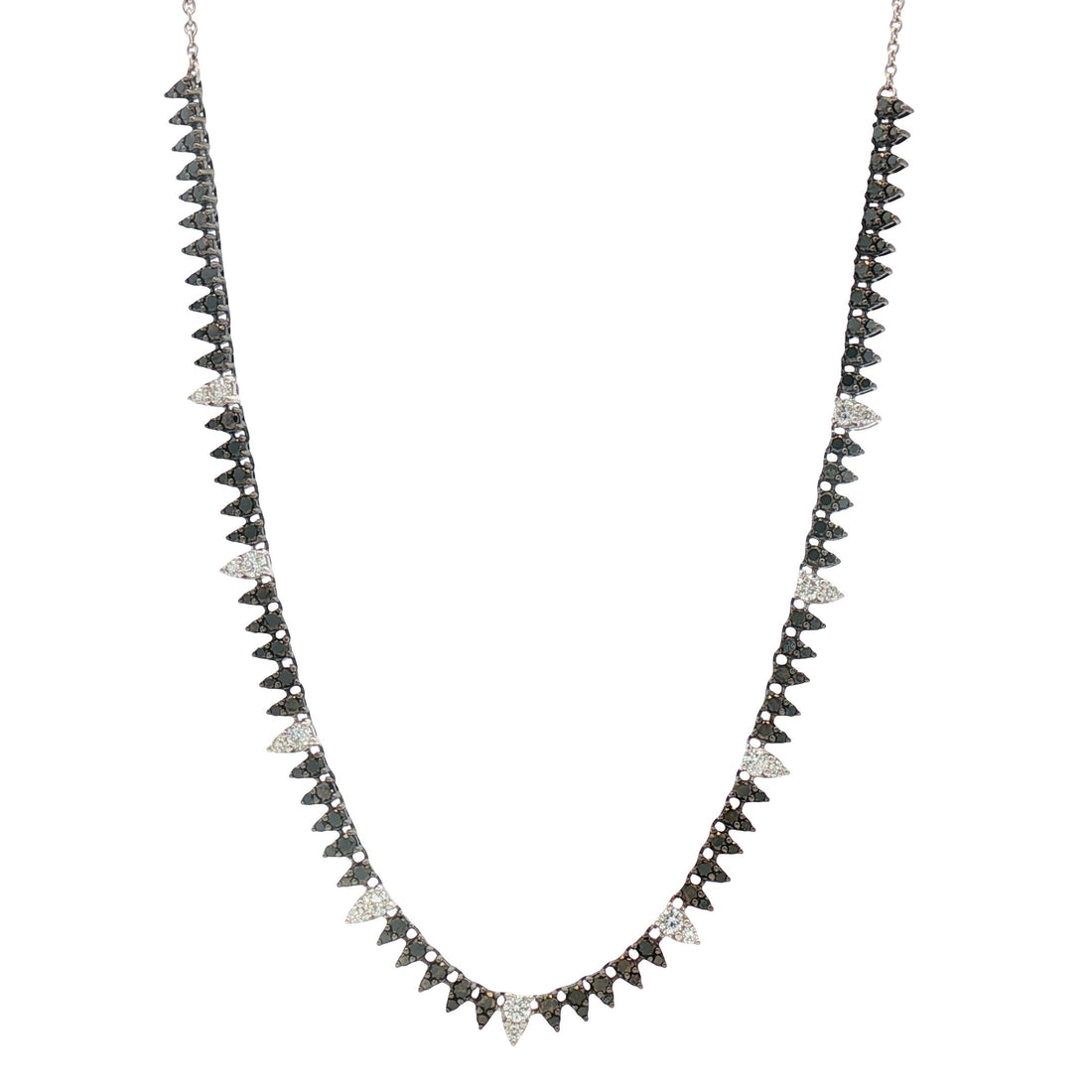18kt White Gold Diamond Necklace