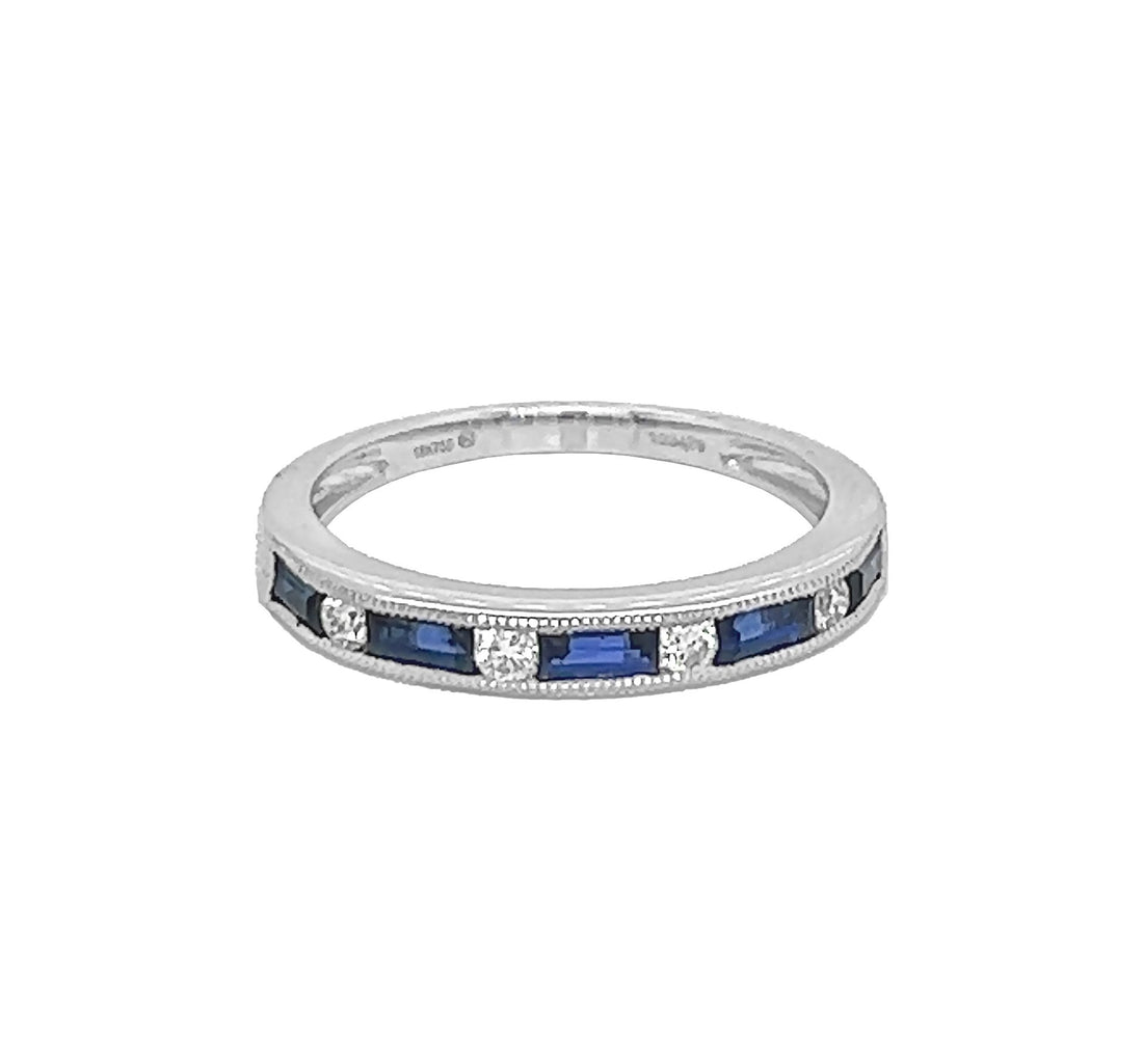 18kt White Gold Diamond and Sapphire Ring