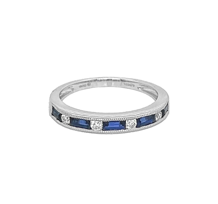 18kt White Gold Diamond and Sapphire Ring