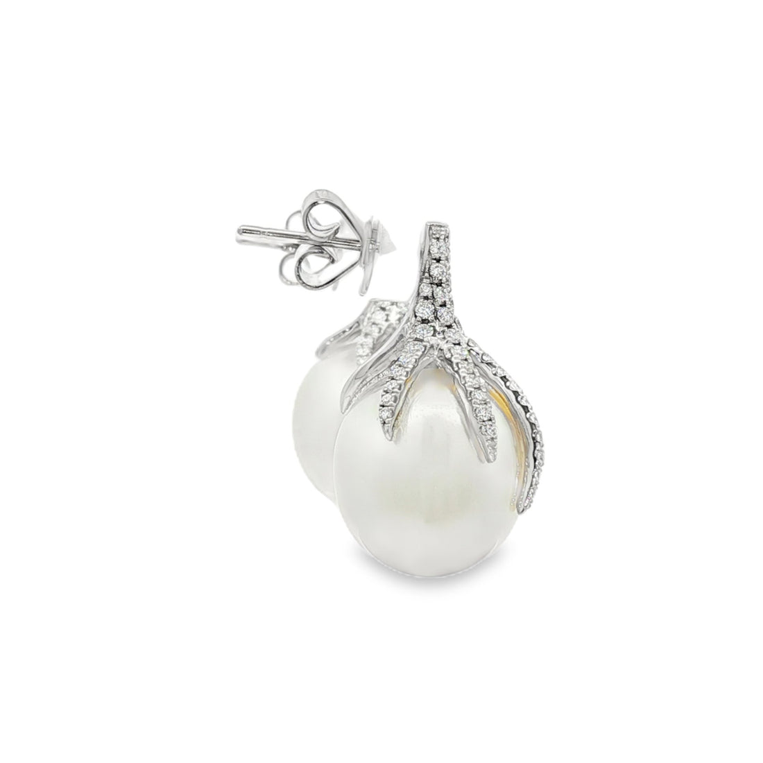 18kt White Gold Diamond And Pearl Earrings