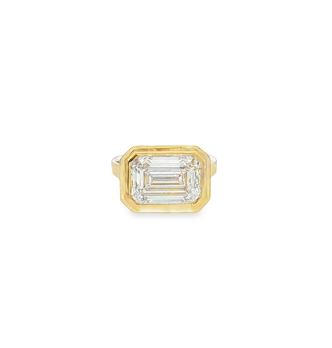 14kt Yellow Gold Lab Diamond Ring
