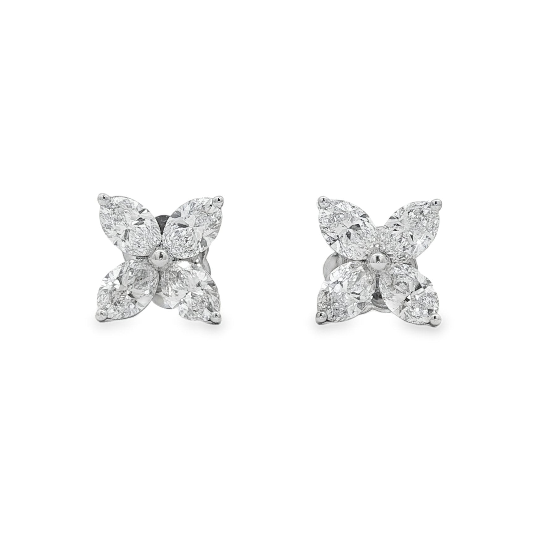 14kt White Gold Diamond Earring