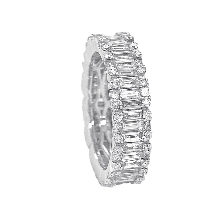 18kt White Gold Diamond Eternity Band