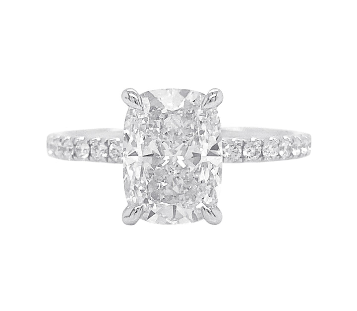 18kt White Gold Diamond Ring