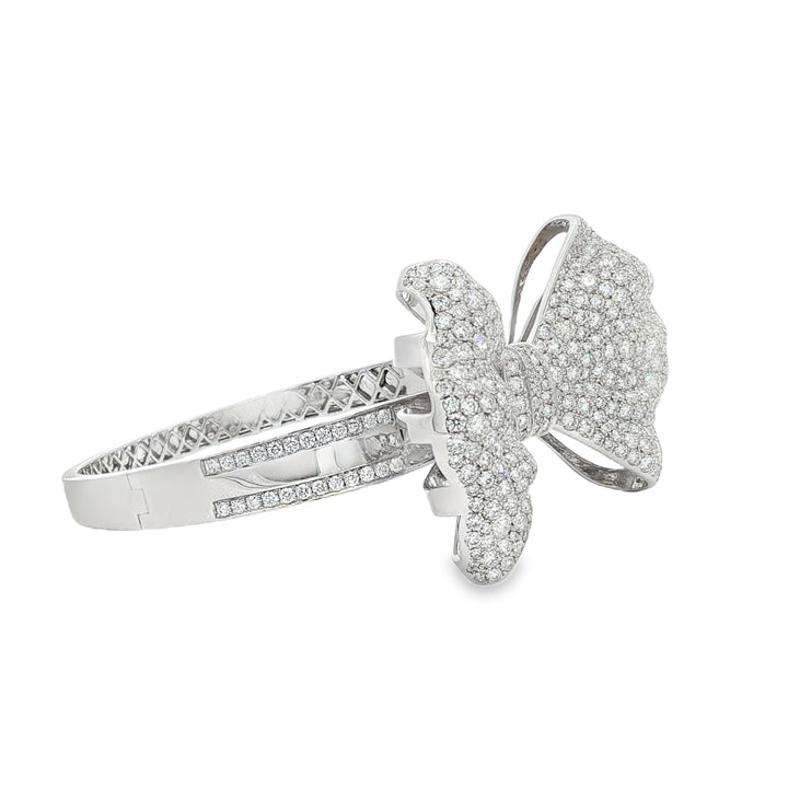 18kt White Gold Diamond Bangle