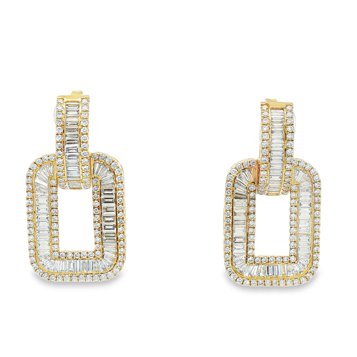 18kt Yellow Gold Diamond Dangling Earrings