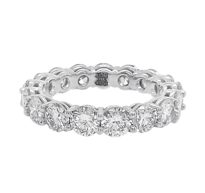 18kt White Gold Diamond Eternity Band