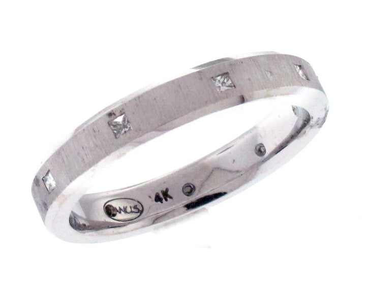 14kt White Gold Men's Wedding Band