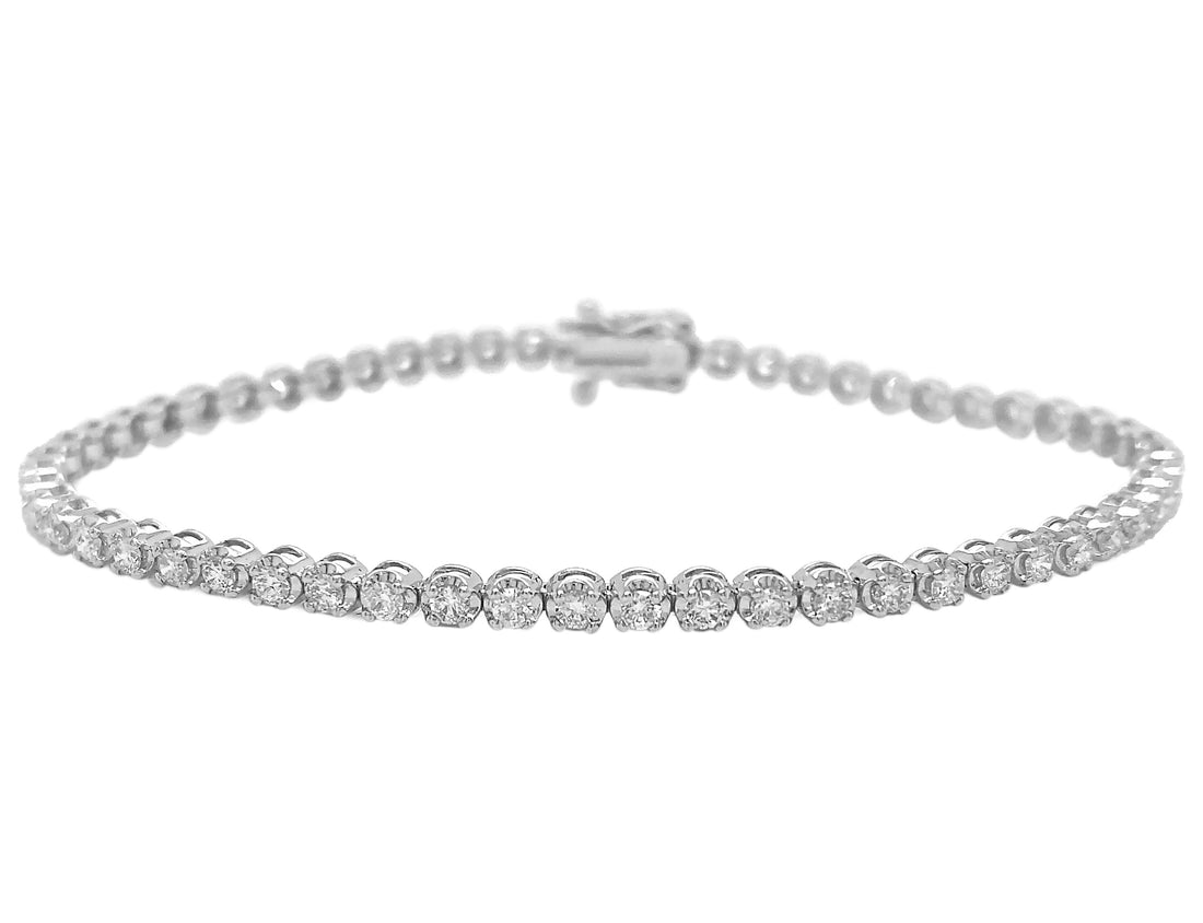 18kt White Gold Diamond Tennis Bracelet.