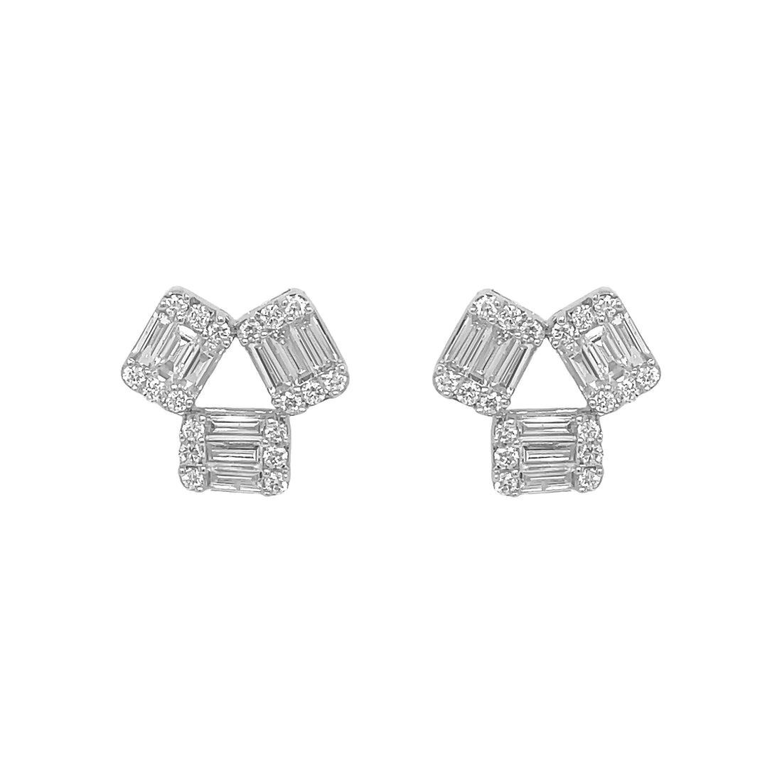 18kt White Gold Diamond Earrings