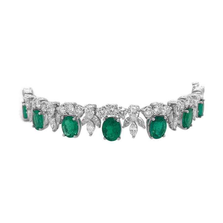 18kt White Gold Diamond and Green Emerald Bracelet