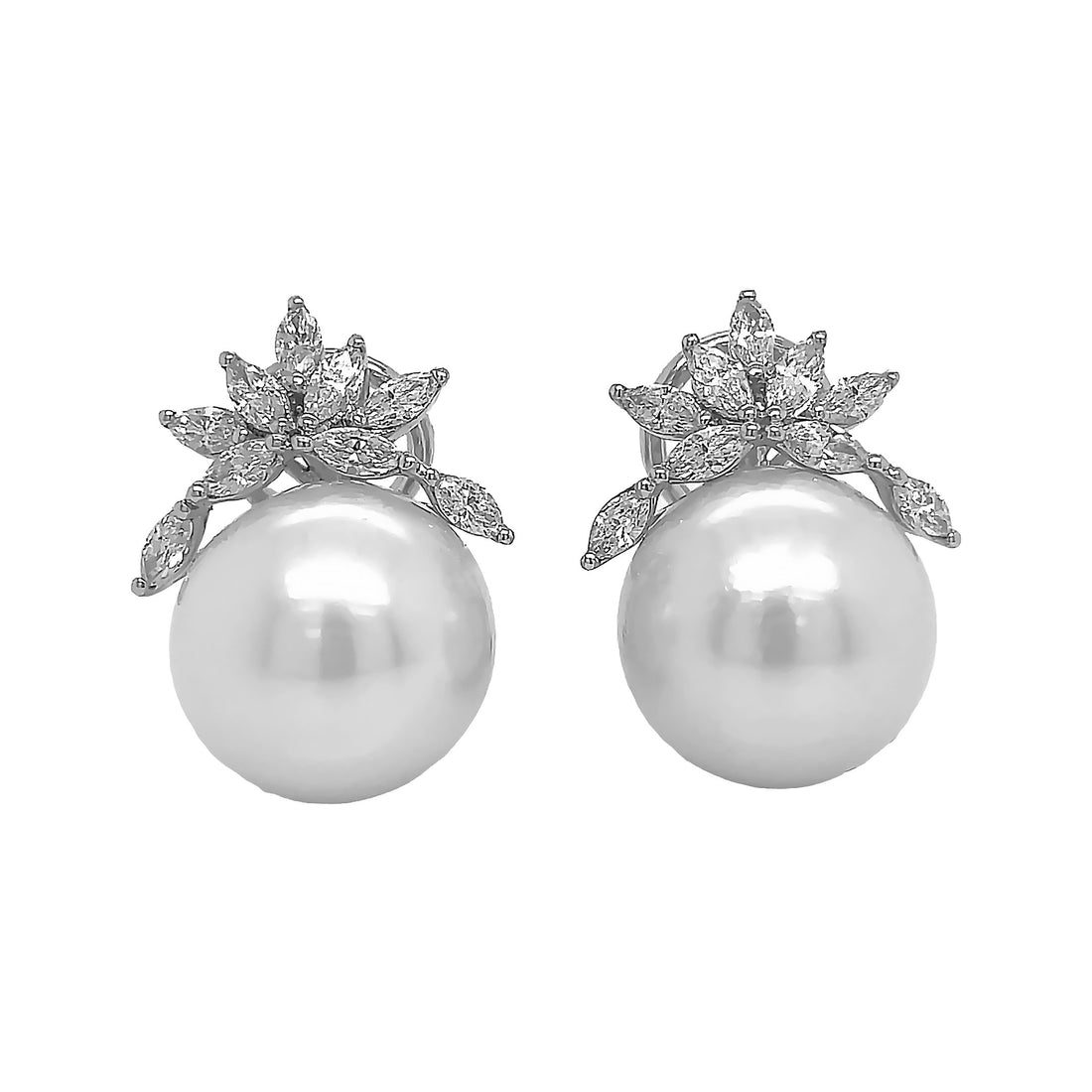 18kt White Gold Diamond and Pearl Earrings