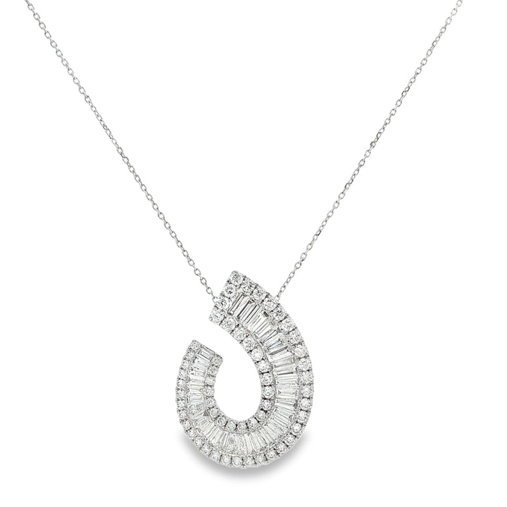 18kt White Gold Diamond Pendant