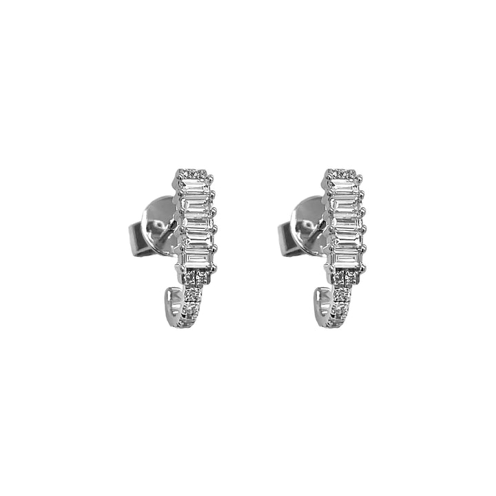 18kt White Gold Diamond Earrings