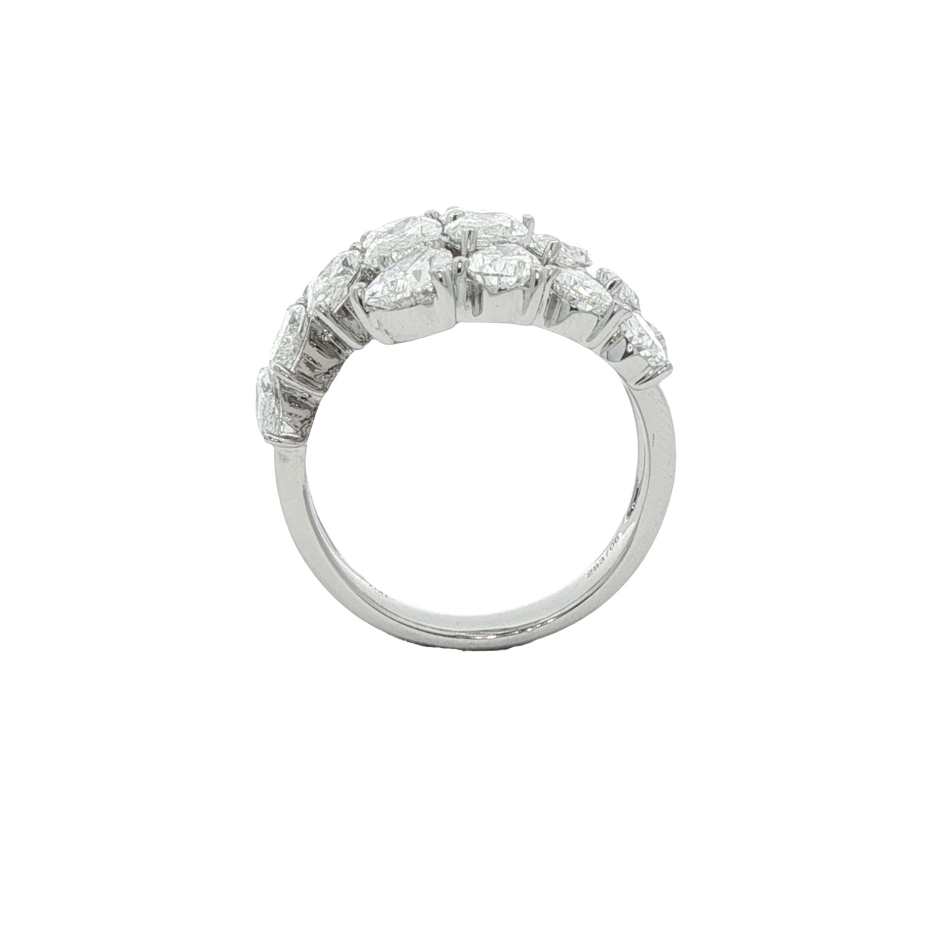 18kt White Gold Lab Diamond Ring