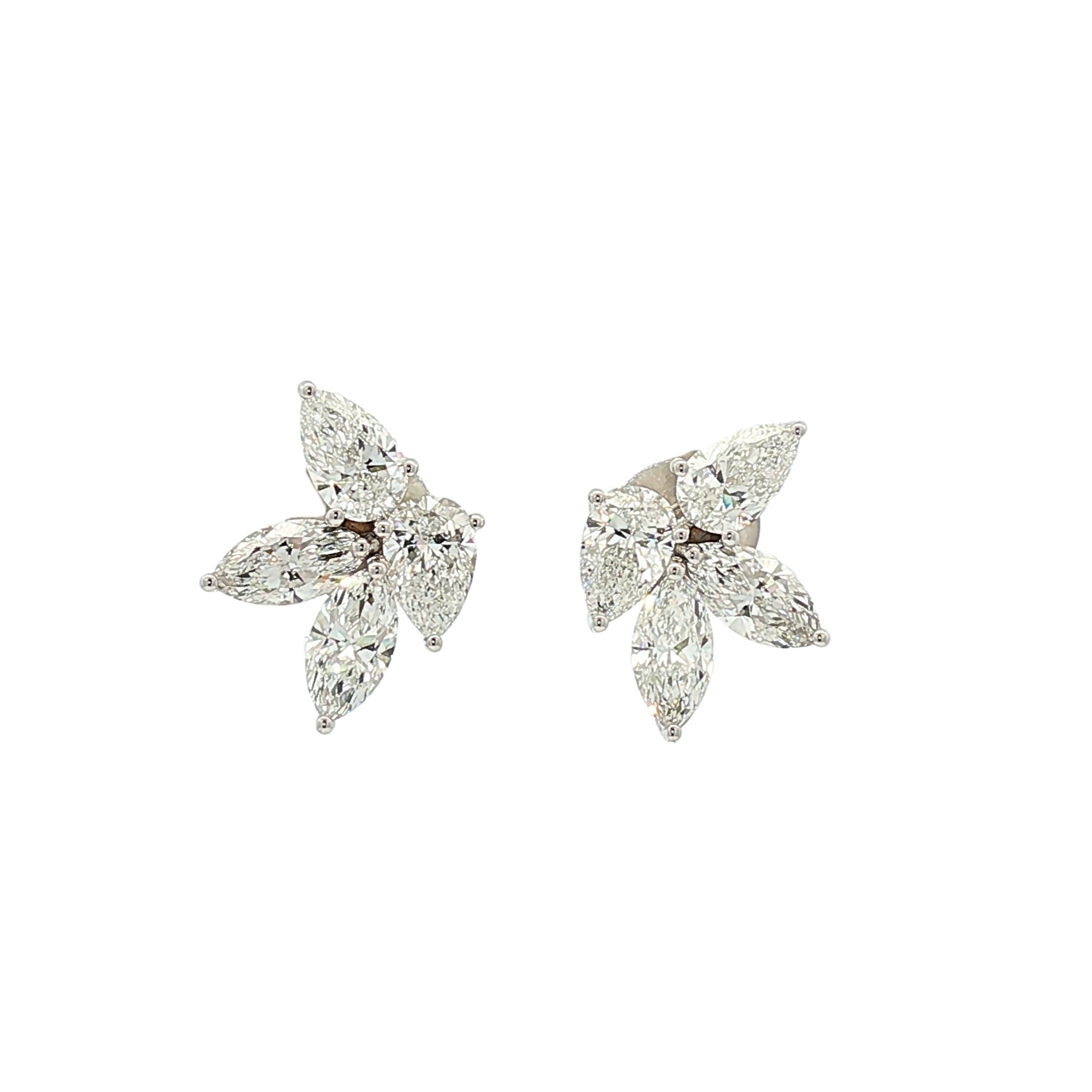 18kt White Gold Lab Diamond Earrings