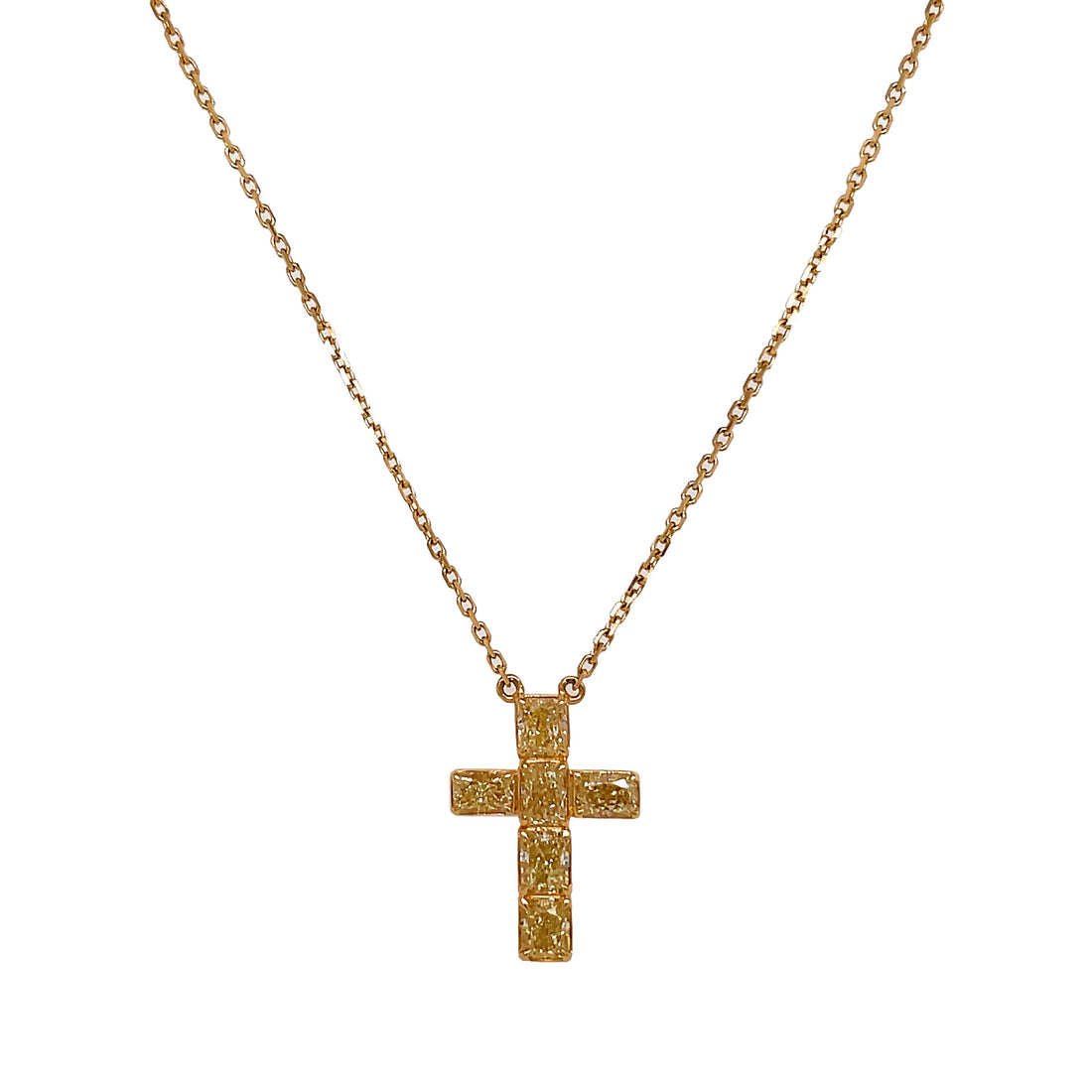 18kt Yellow Gold Diamond Pendant.