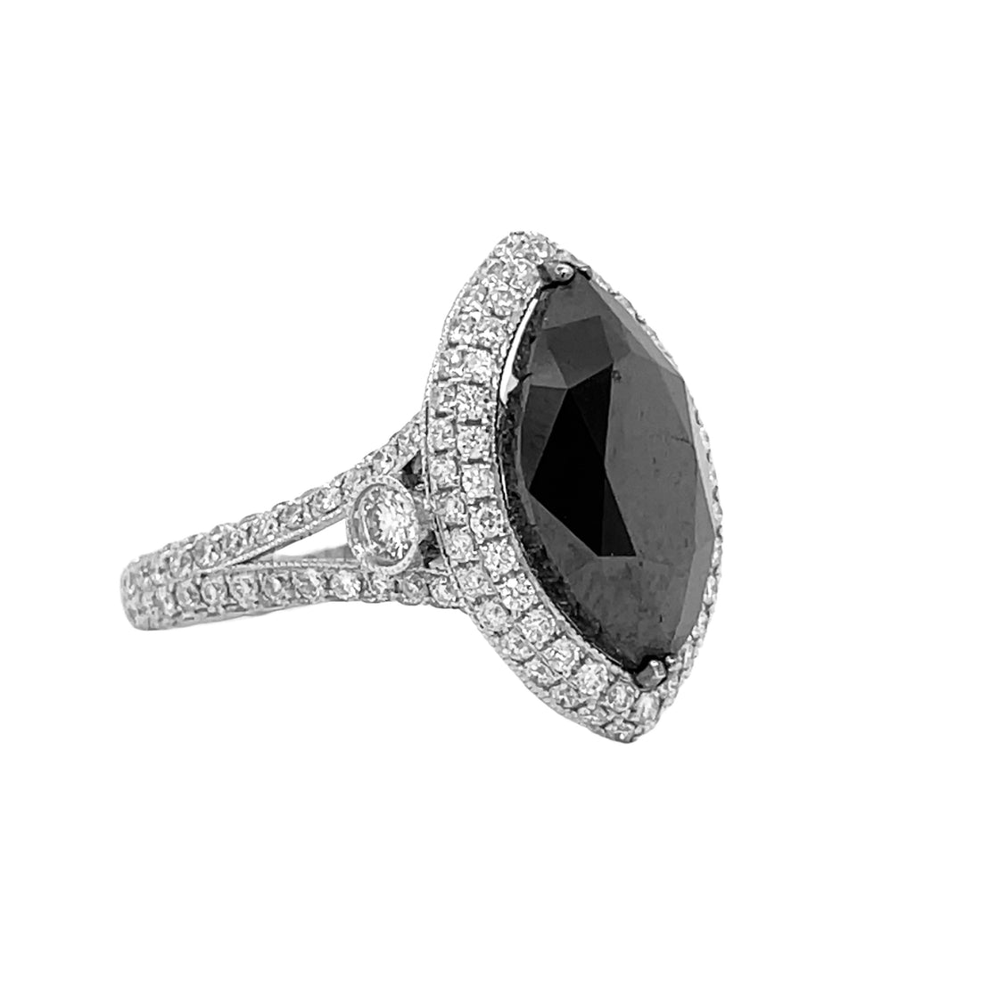18kt White Gold Diamond and Black Diamond Ring