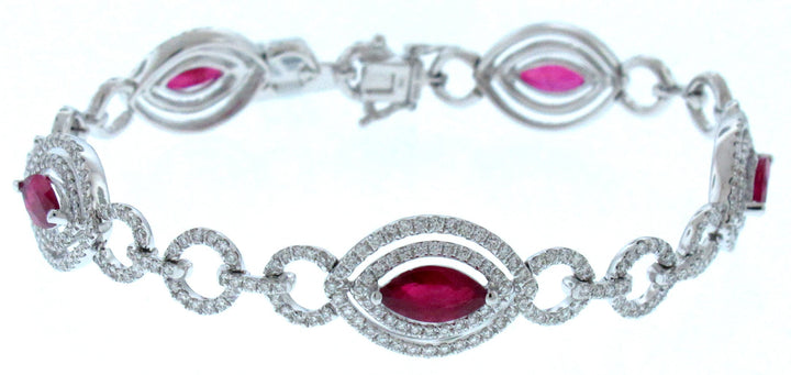 18kt White Gold Ruby Bracelet