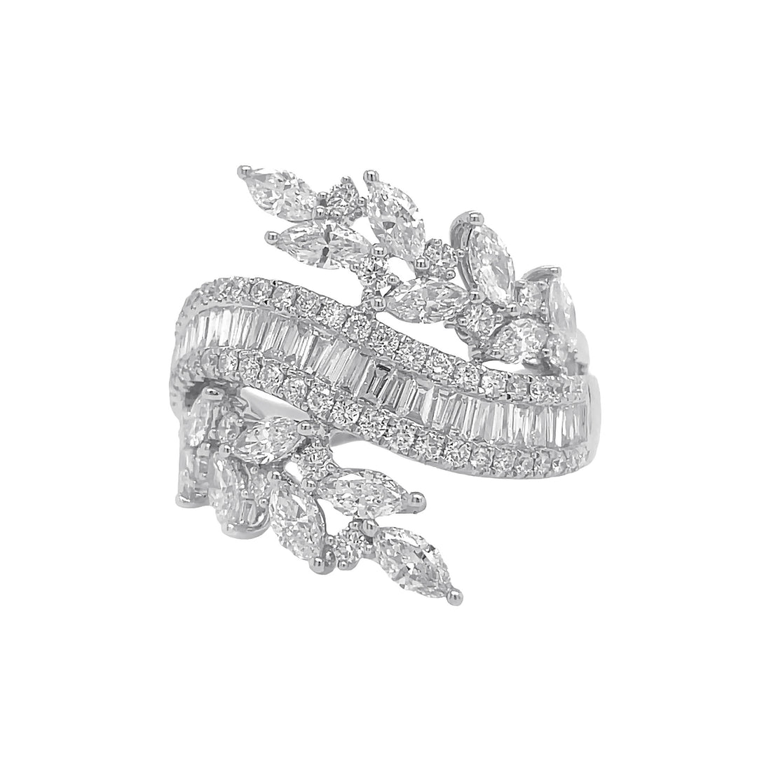 18kt White Gold Diamond Ring