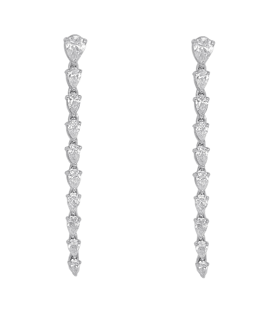 18kt White Gold Diamond Earrings
