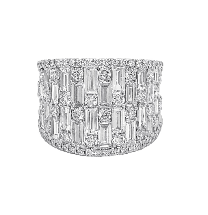 18kt White Gold Diamond Ring