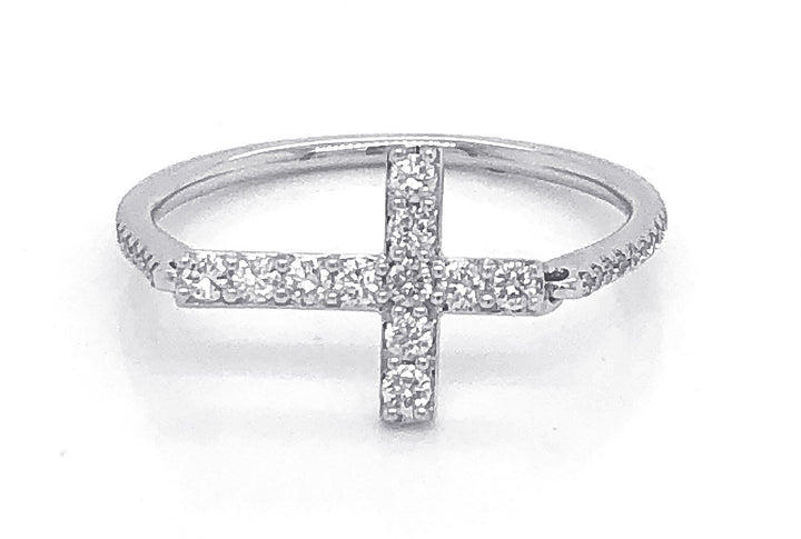 18kt White Gold Diamond Ring