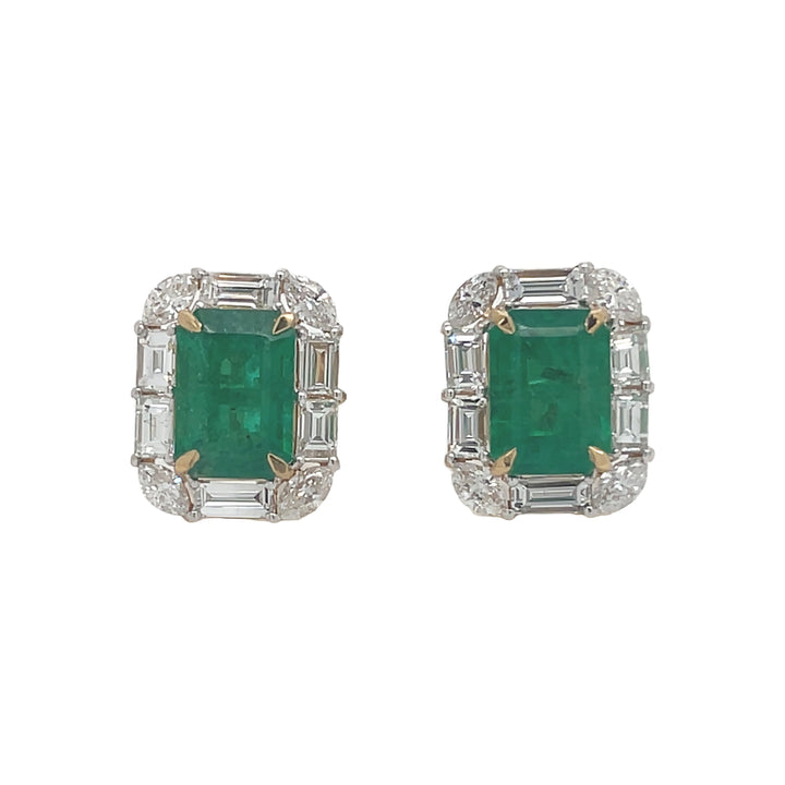 18kt Yellow Gold Diamond and Green Emerald Earrings