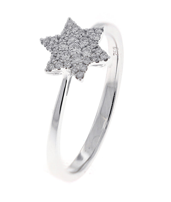 18kt White Gold Diamond Ring