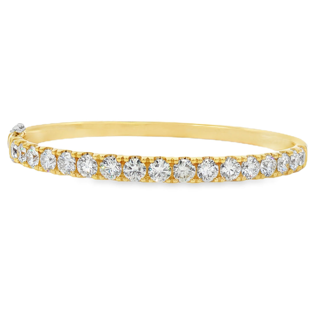 18kt Yellow Gold Diamond Bangle