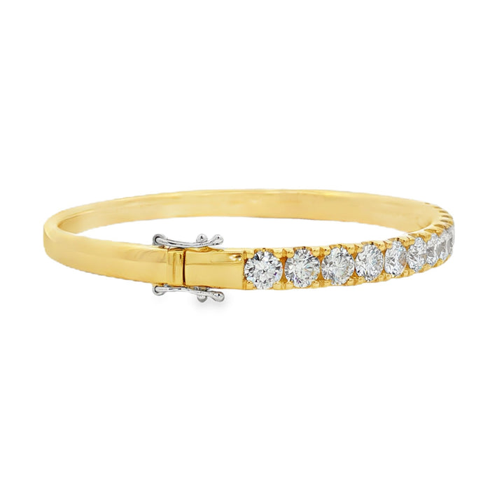 18kt Yellow Gold Diamond Bangle