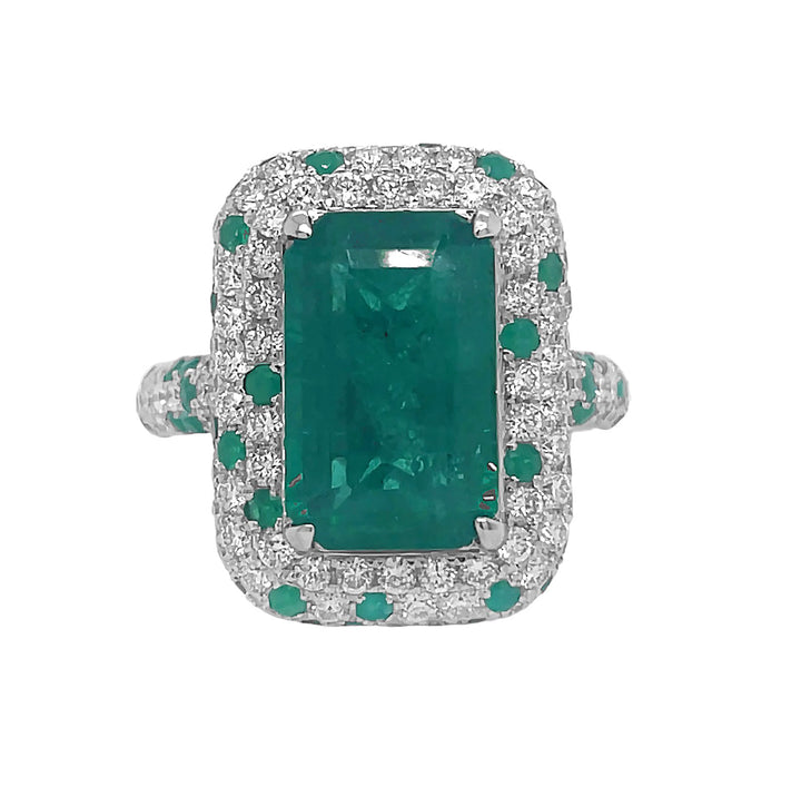 18kt White Gold Diamond and Green Emerald Ring