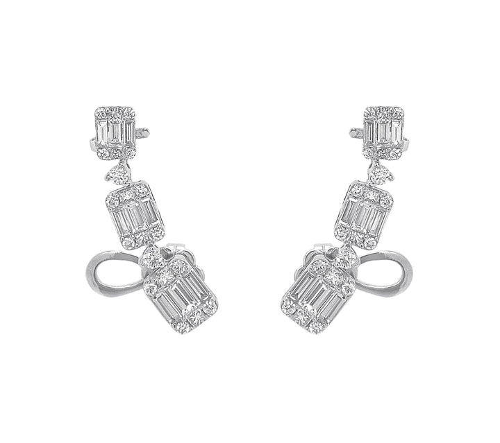 18kt White Gold Diamond Earrings