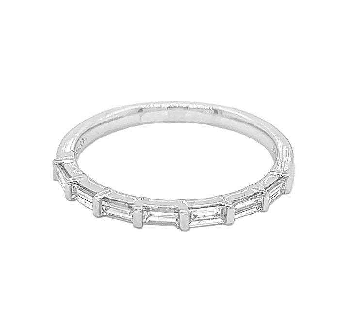 18kt White Gold Diamond Band