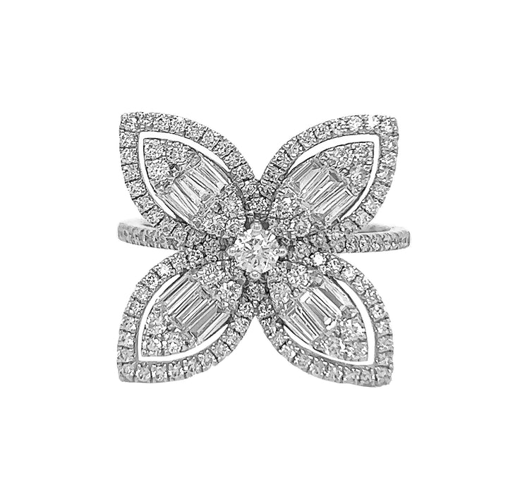 18kt White Gold Diamond Ring