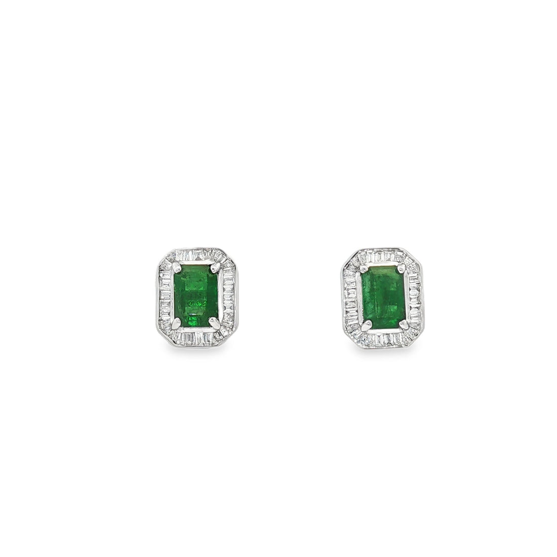 18kt White Gold Diamond And Green Emerald Earrings