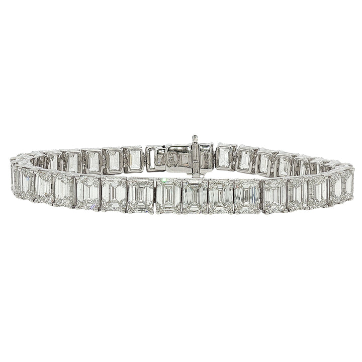 18kt White Gold GIA Certified Diamond Tennis Bracelet