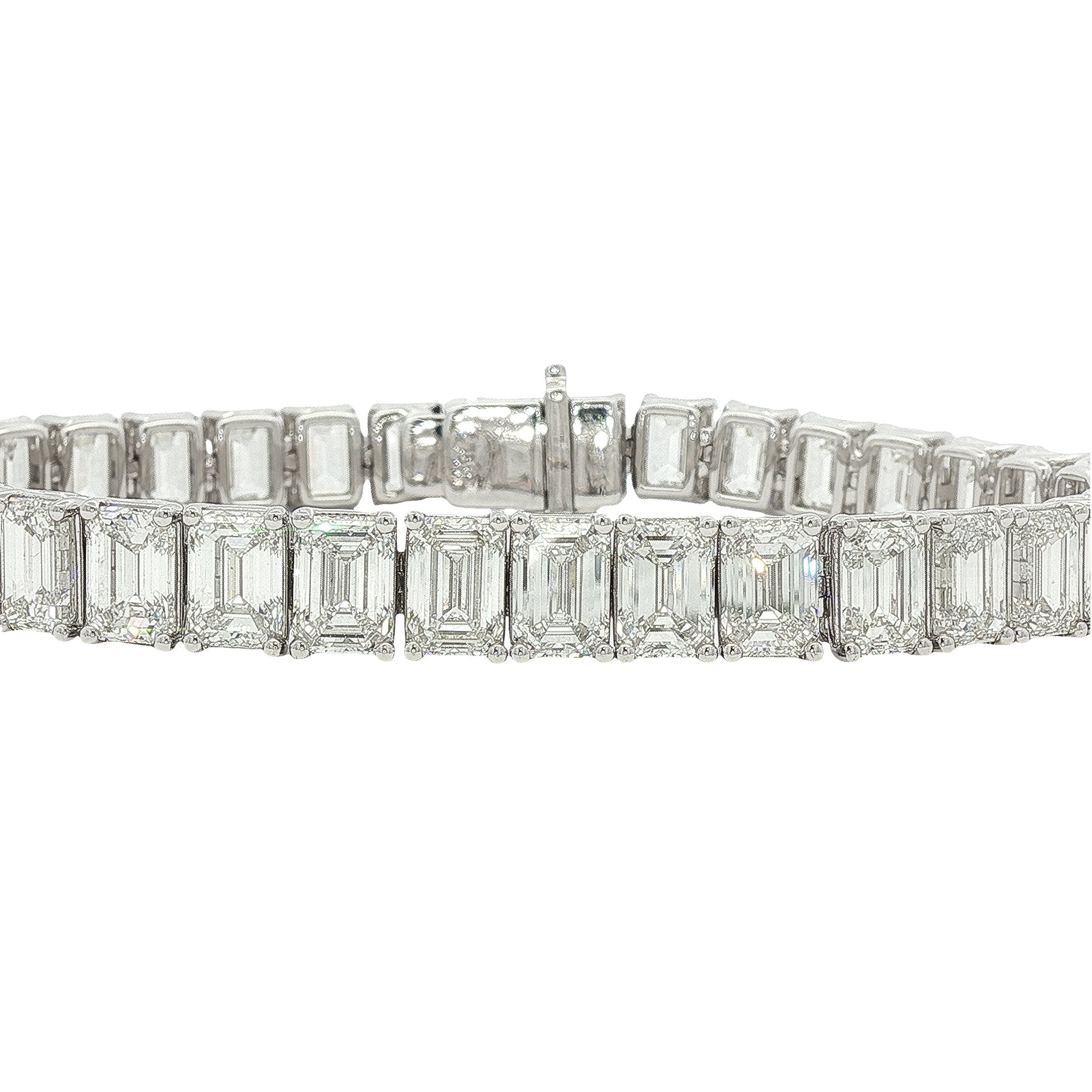 18kt White Gold GIA Certified Diamond Tennis Bracelet
