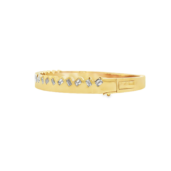 18kt Yellow Gold Diamond Bangle