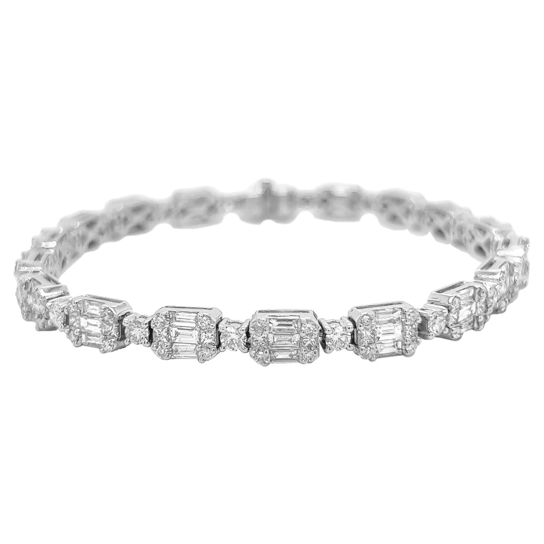 18kt White Gold Diamond Bracelet