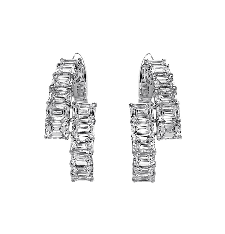 18kt White Gold Diamond Earrings