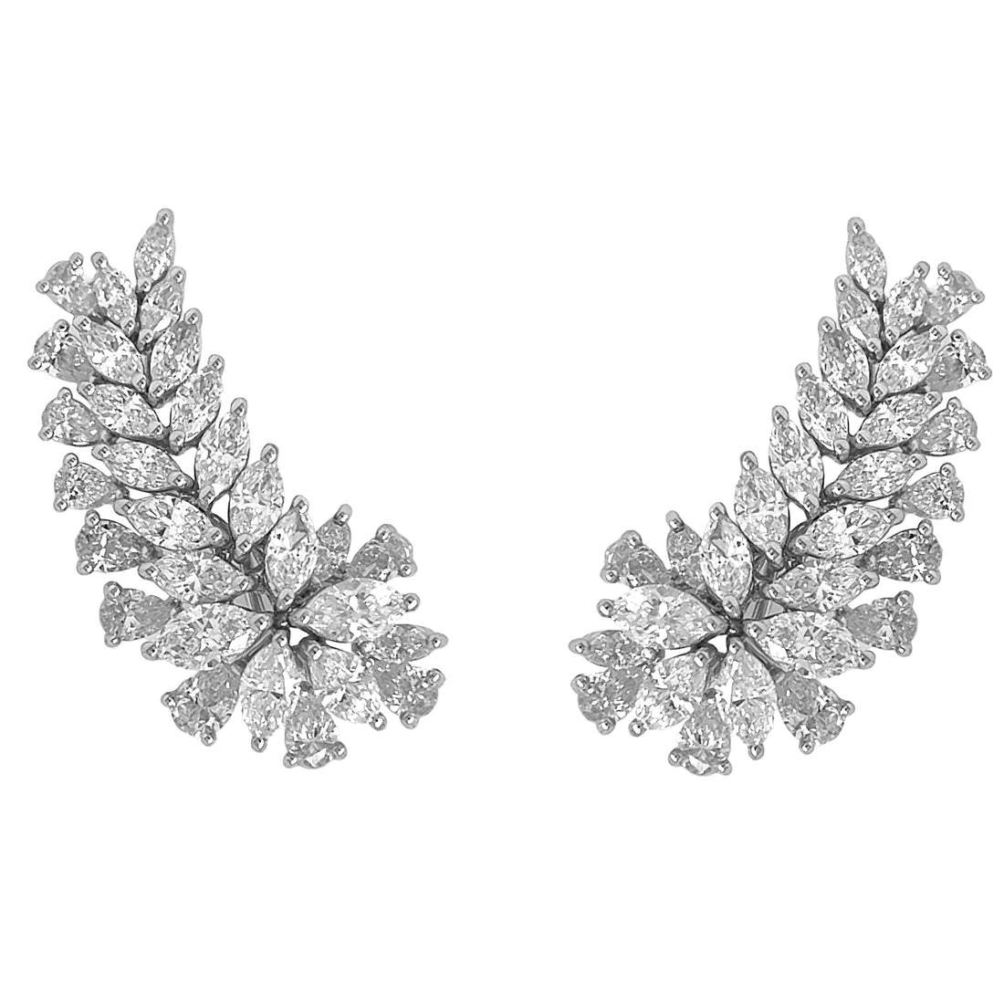 18kt White Gold Diamond Earrings