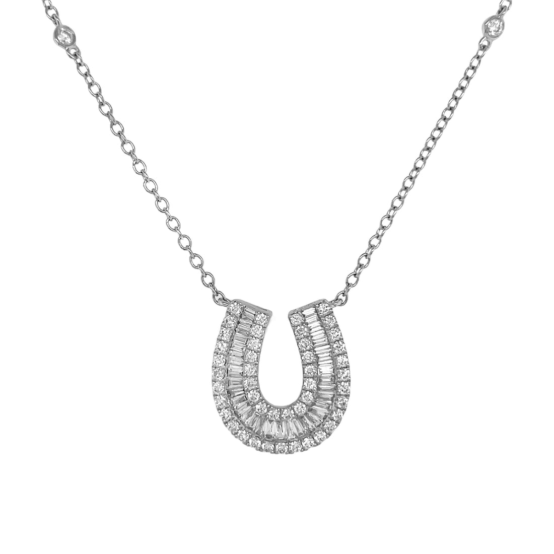 18kt White Gold Diamond Pendant