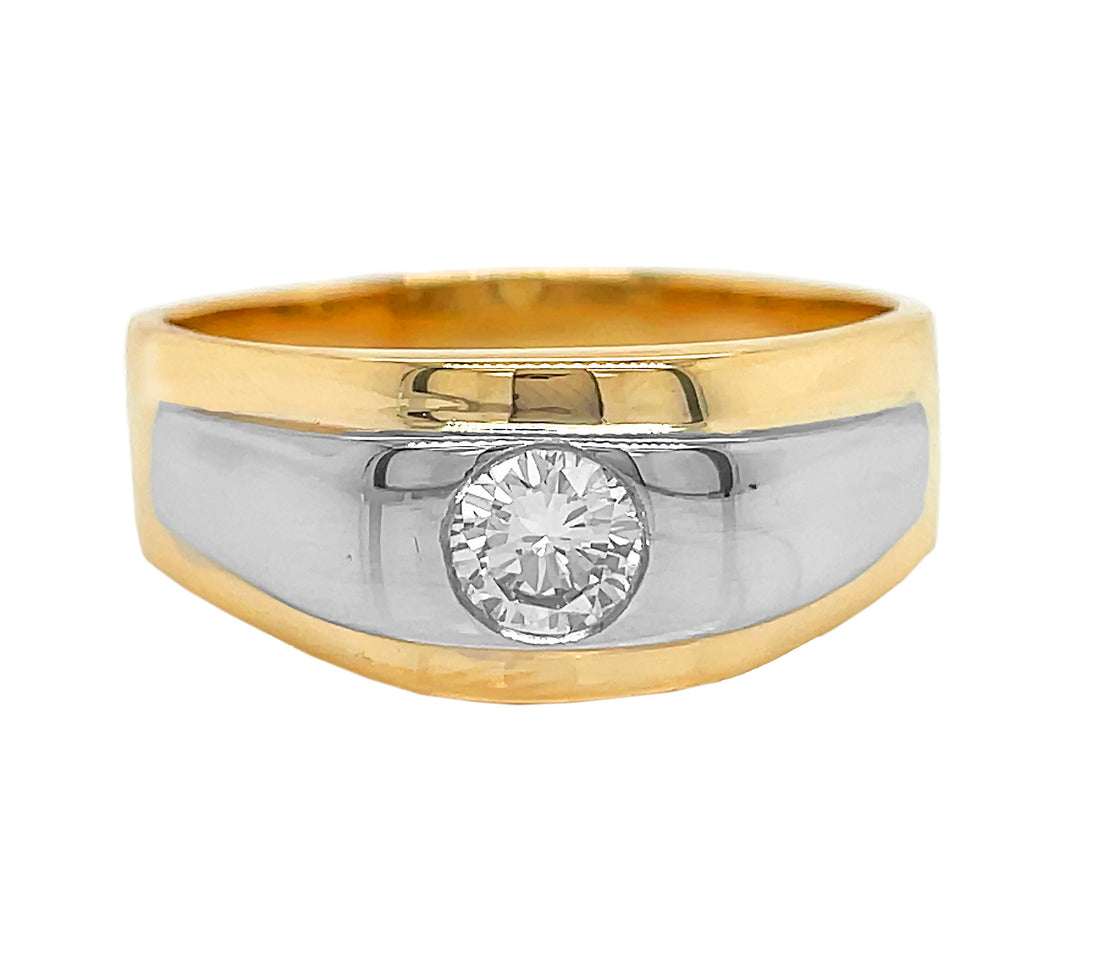 14kt white and yellow gold diamond ring.