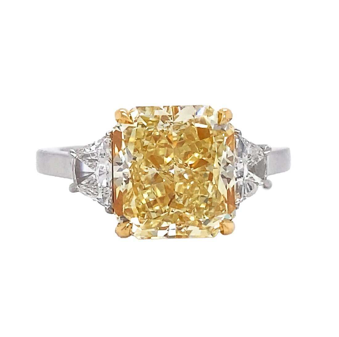18kt White Gold GIA Certified Yellow Diamond Ring